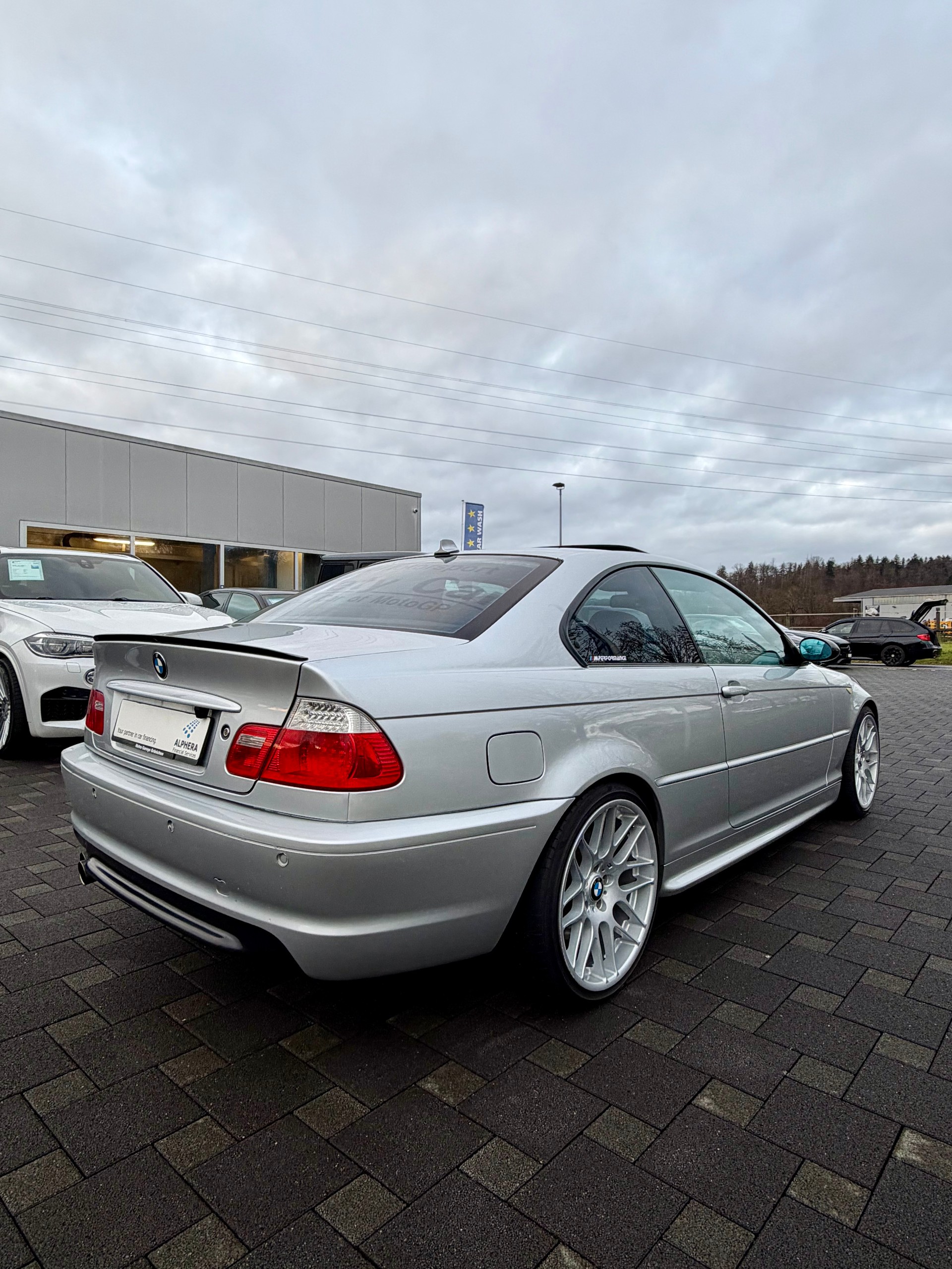 BMW 330Ci Coupé-image-4
