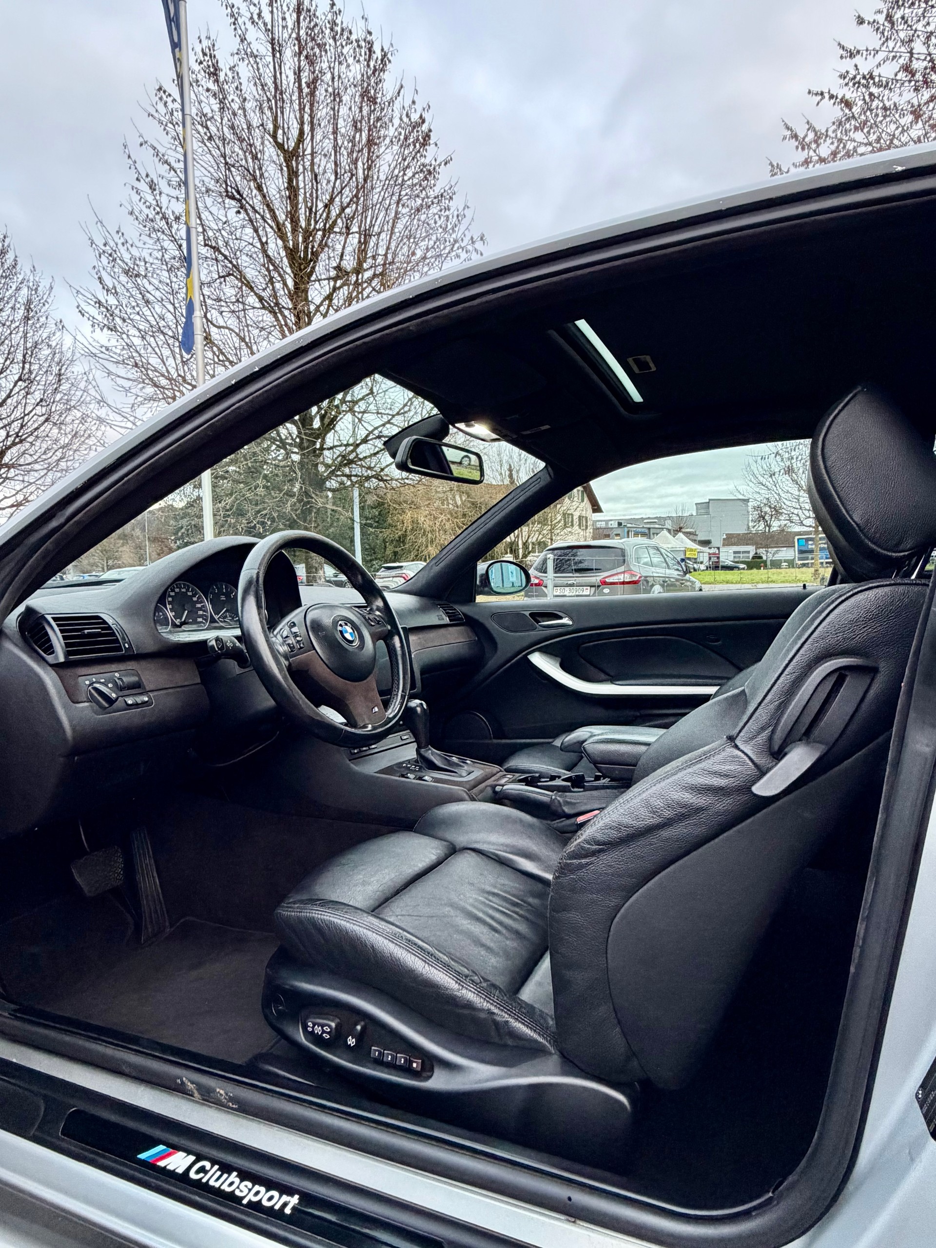 BMW 330Ci Coupé-image-8