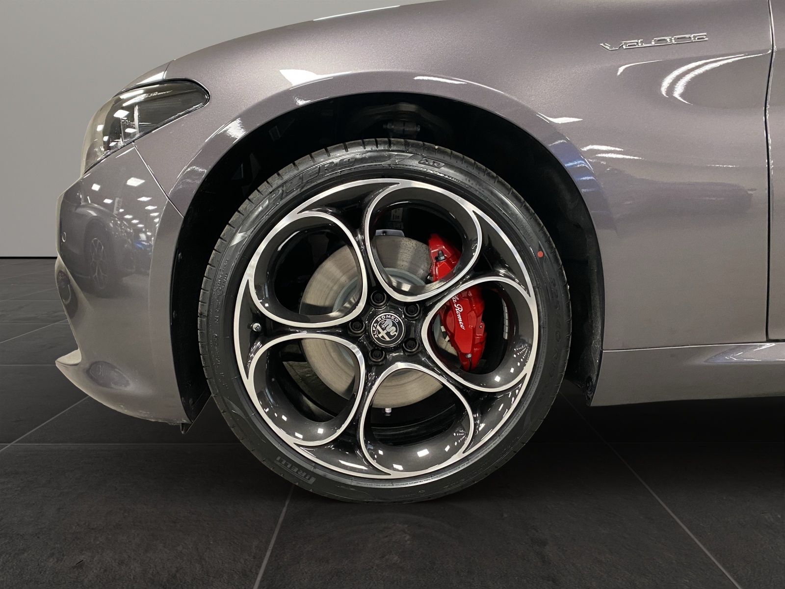 ALFA ROMEO Giulia 2.0 Q4 280 Veloce P-image-7