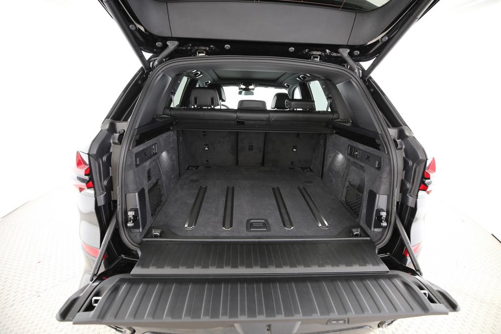 BMW X5 40d xDrive SAG-image-5