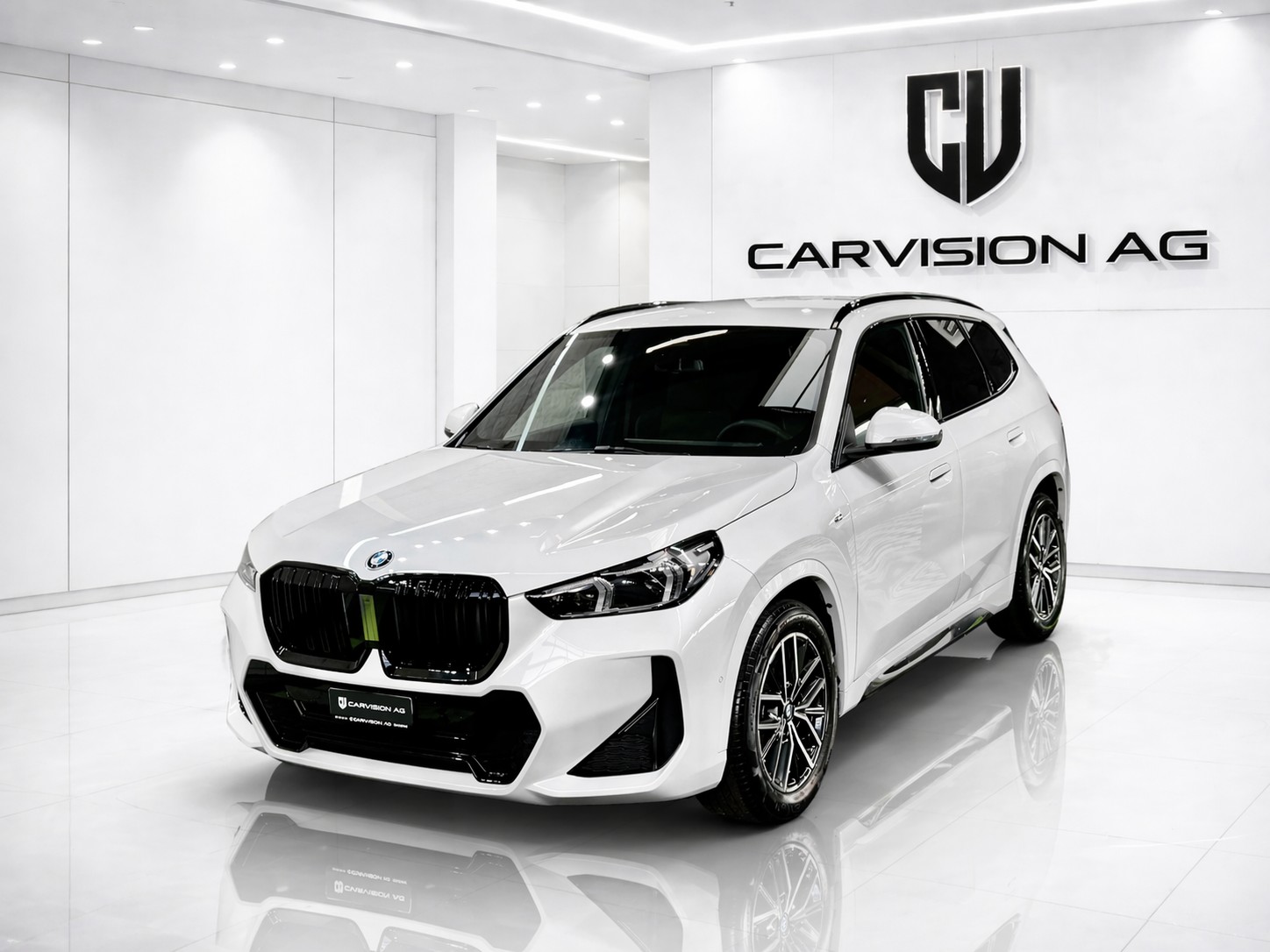 BMW X1 sDrive 18i M Sport * Werksgarantie *-image-0