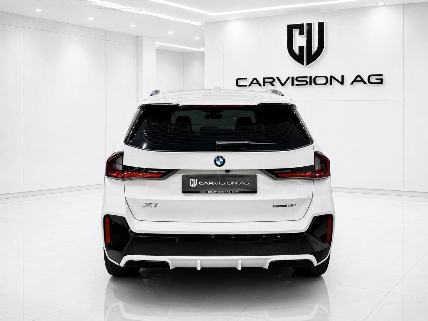 BMW X1 sDrive 18i M Sport * Werksgarantie *-image-5