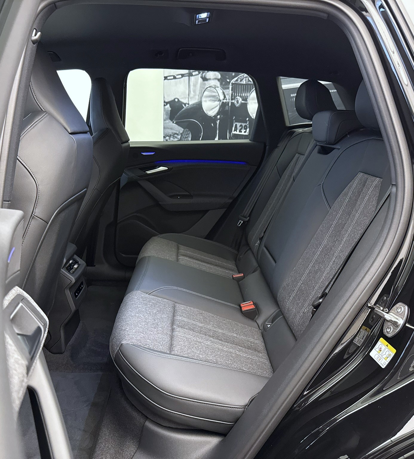 AUDI Q6 e-tron quattro-image-17