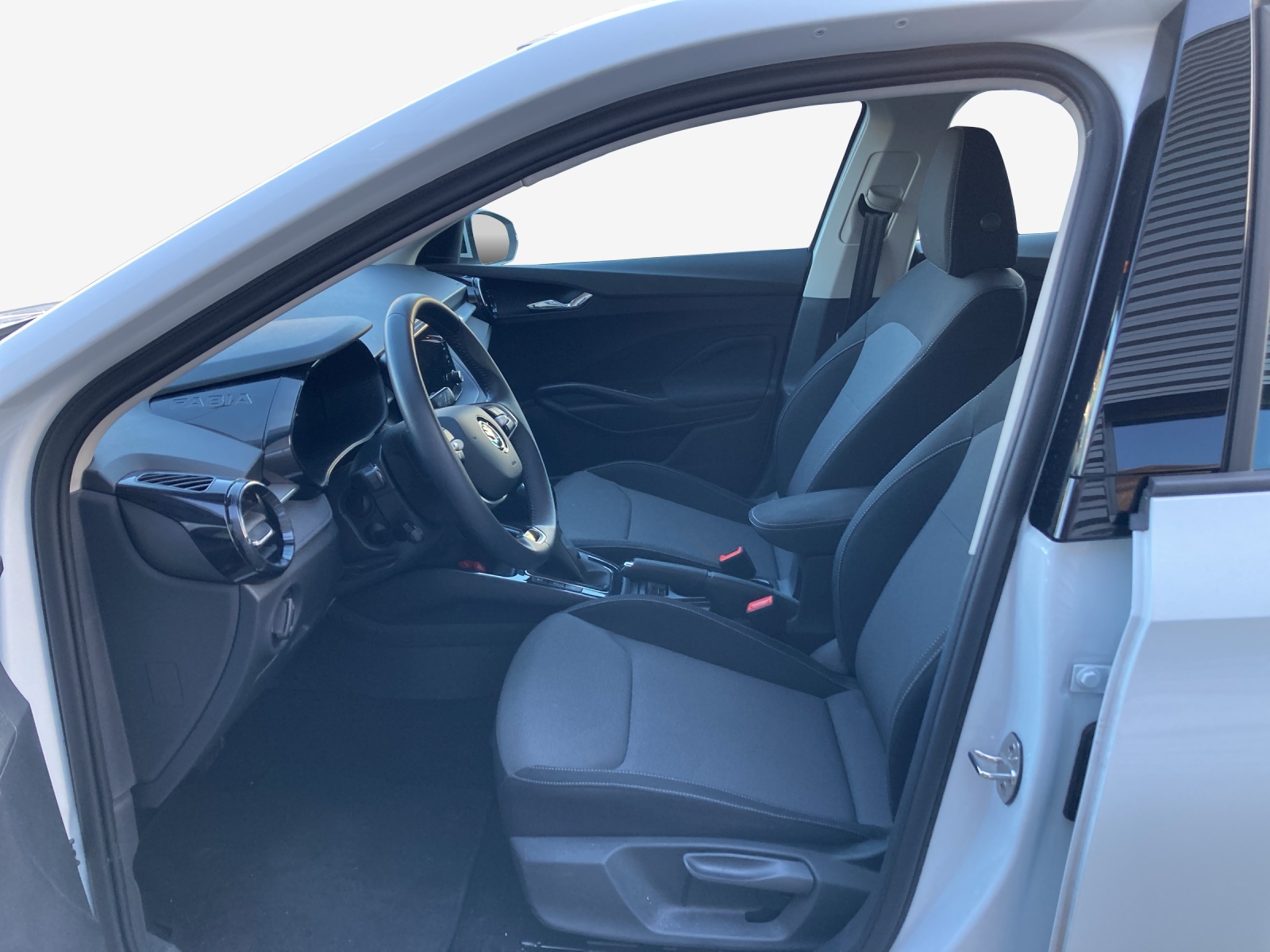 SKODA Fabia 1.0 TSI Selection DSG-image-7
