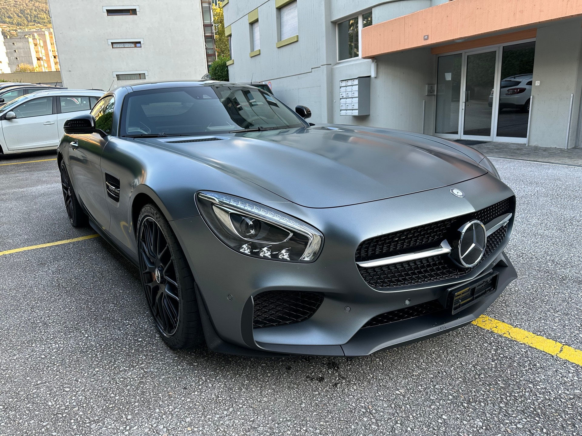 MERCEDES-BENZ AMG GT S Edition 1 Speedshift DCT-image-3