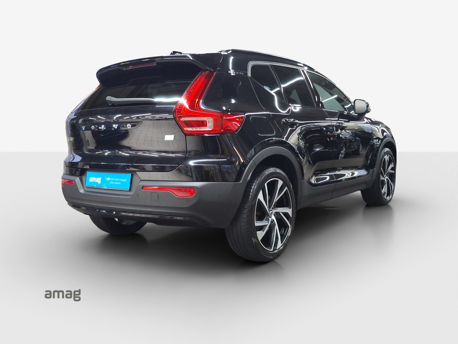 VOLVO XC40 T5 TwE R-Design DCT-image-5