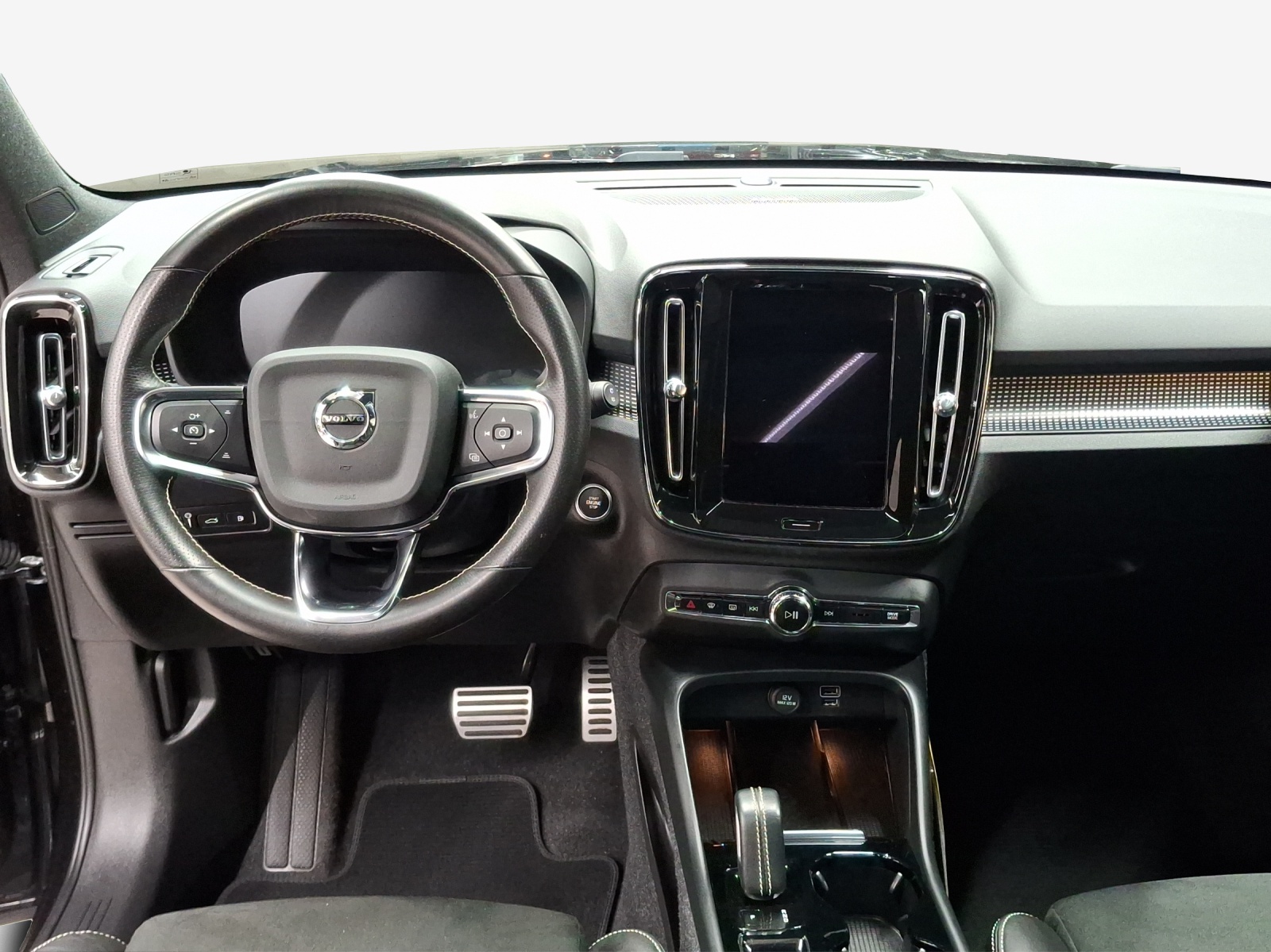 VOLVO XC40 T5 TwE R-Design DCT-image-9