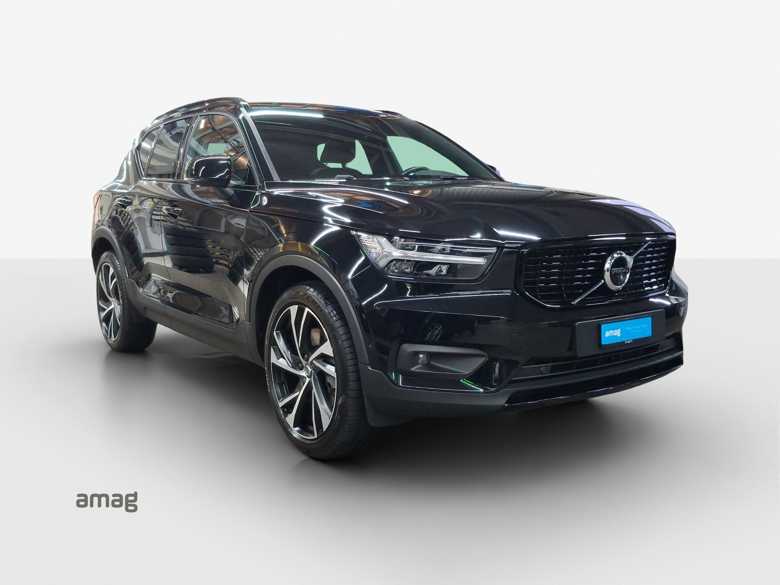 VOLVO XC40 T5 TwE R-Design DCT-image-6