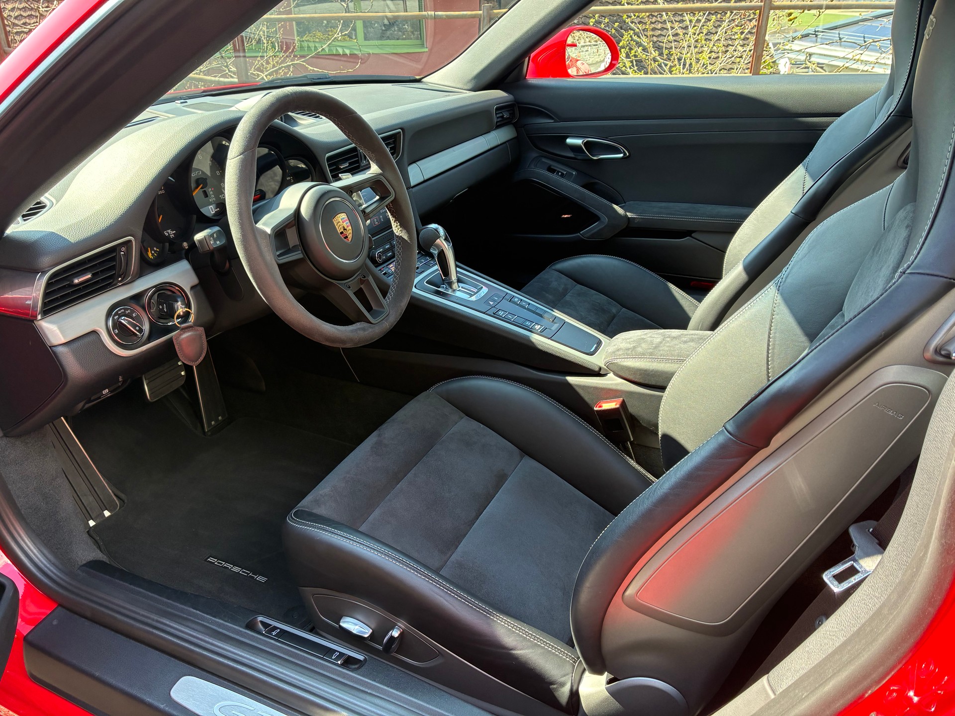 PORSCHE 911 GT3 PDK - Porsche Approved Garantie bis 11.2027-image-10