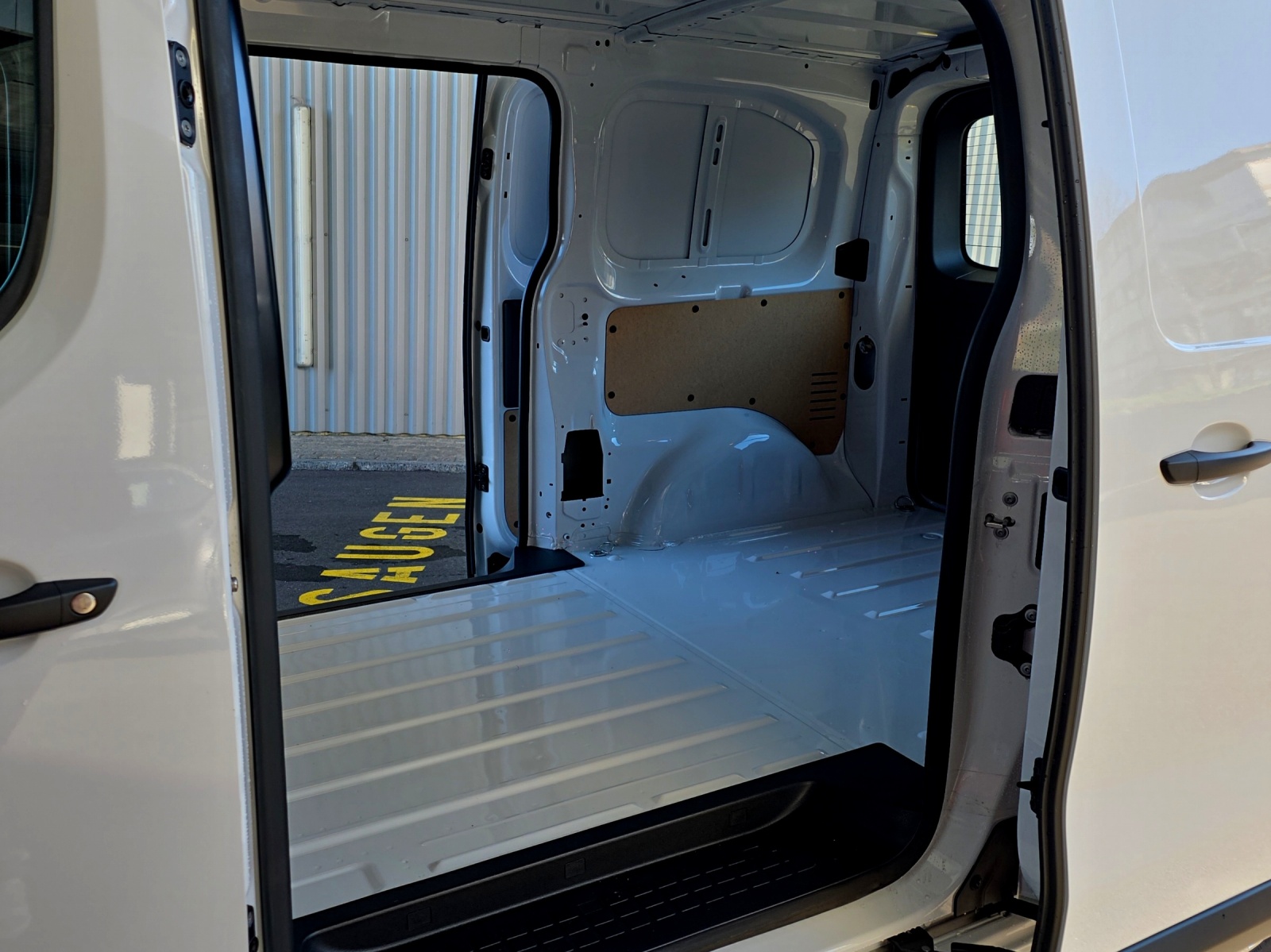 TOYOTA PROACE Van L1 50KWh Advanced-image-12