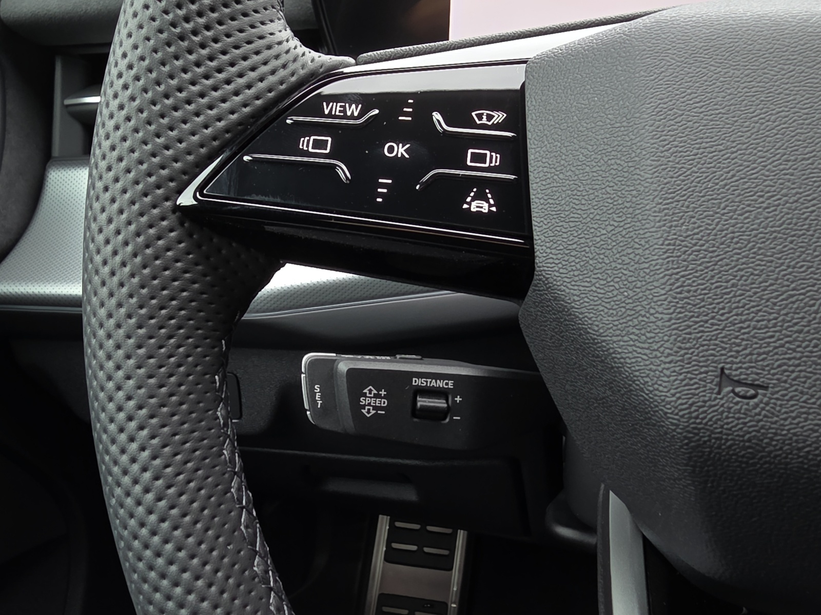 AUDI Q3 Sportback TFSI quattro 195 kW S tronic-image-10