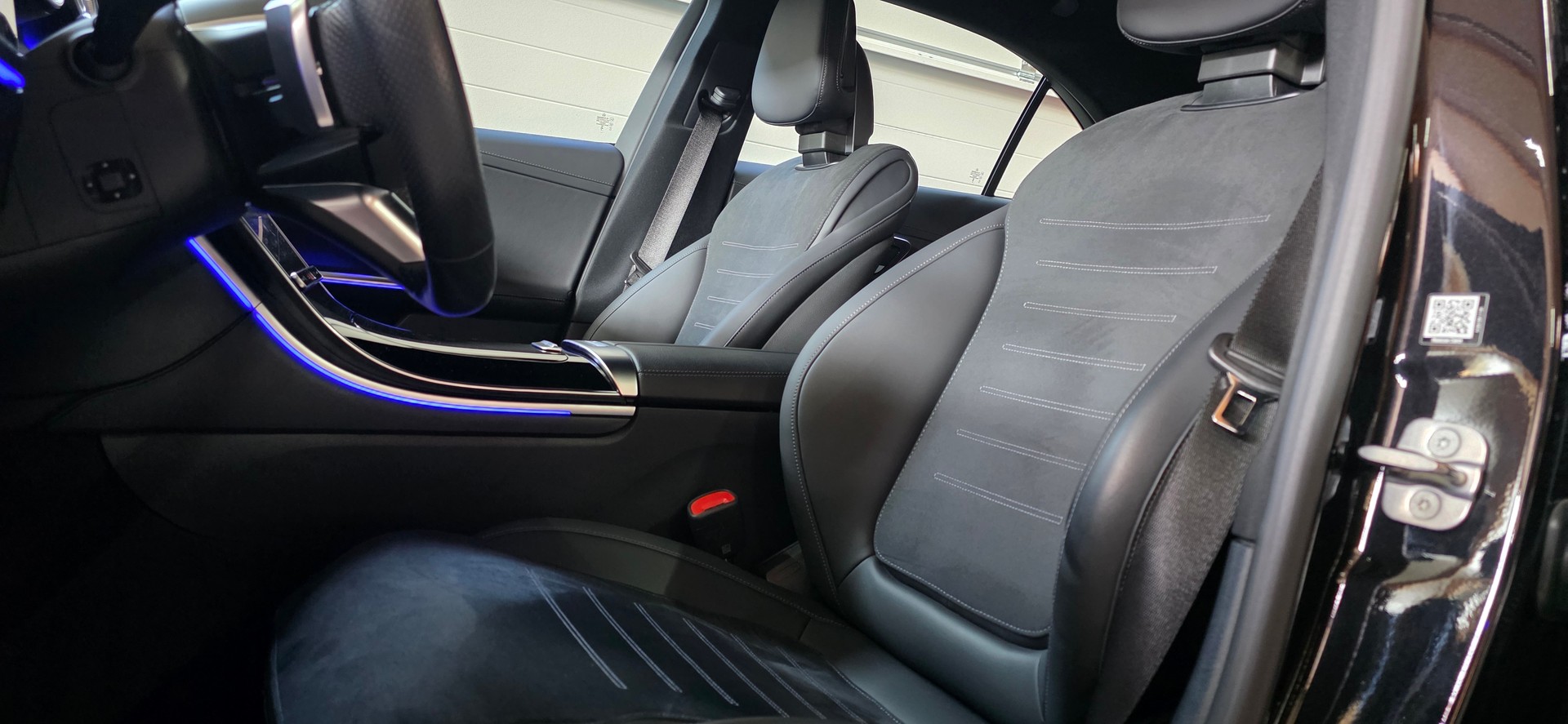 MERCEDES-BENZ C 300 d AMG LINE *Elektrische Sitze*Rückfahrkamera*AHK*Lenkradheizung*-image-9