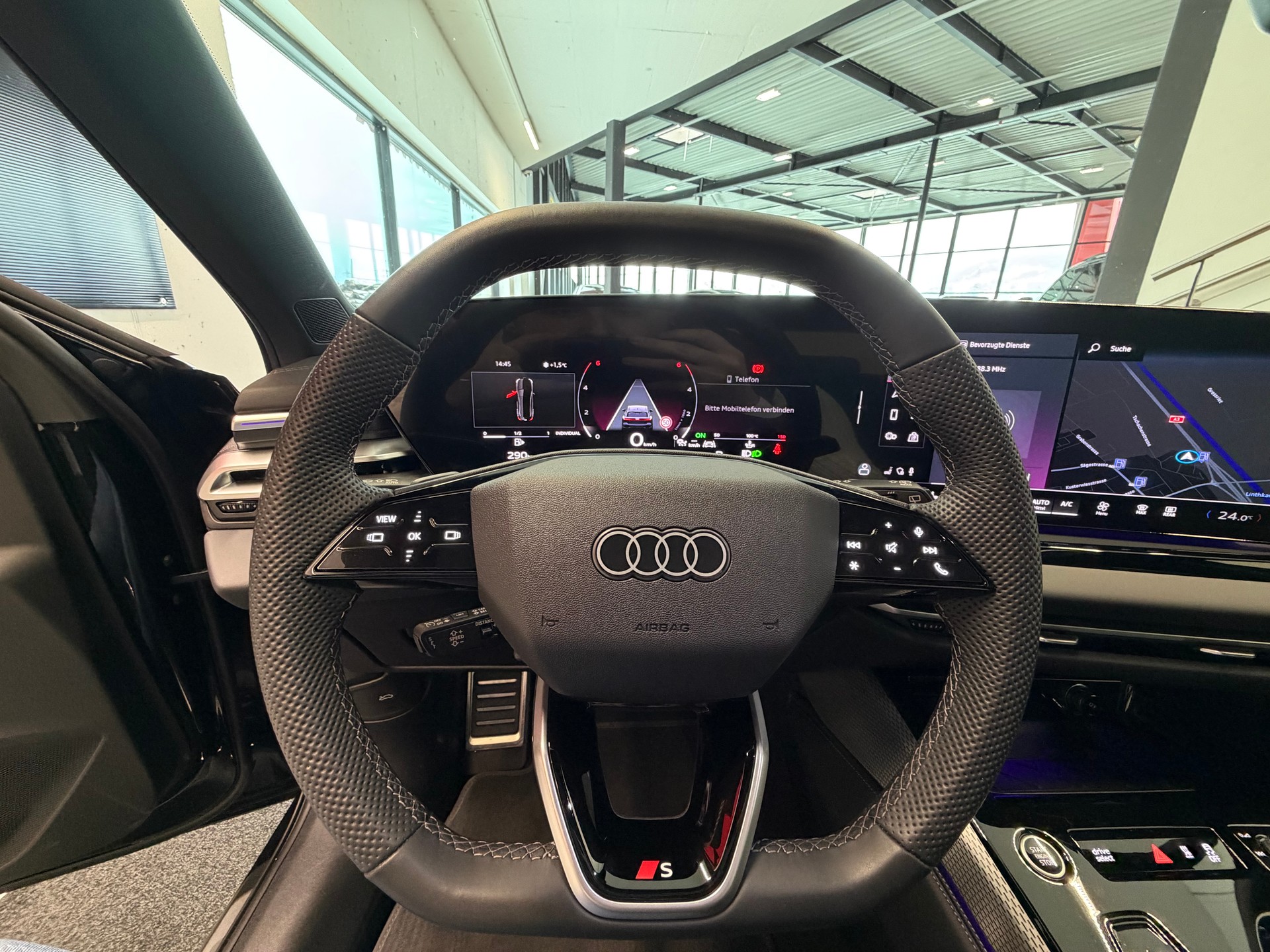 AUDI A5 Avant TDI quattro 150 kW S tronic-image-14