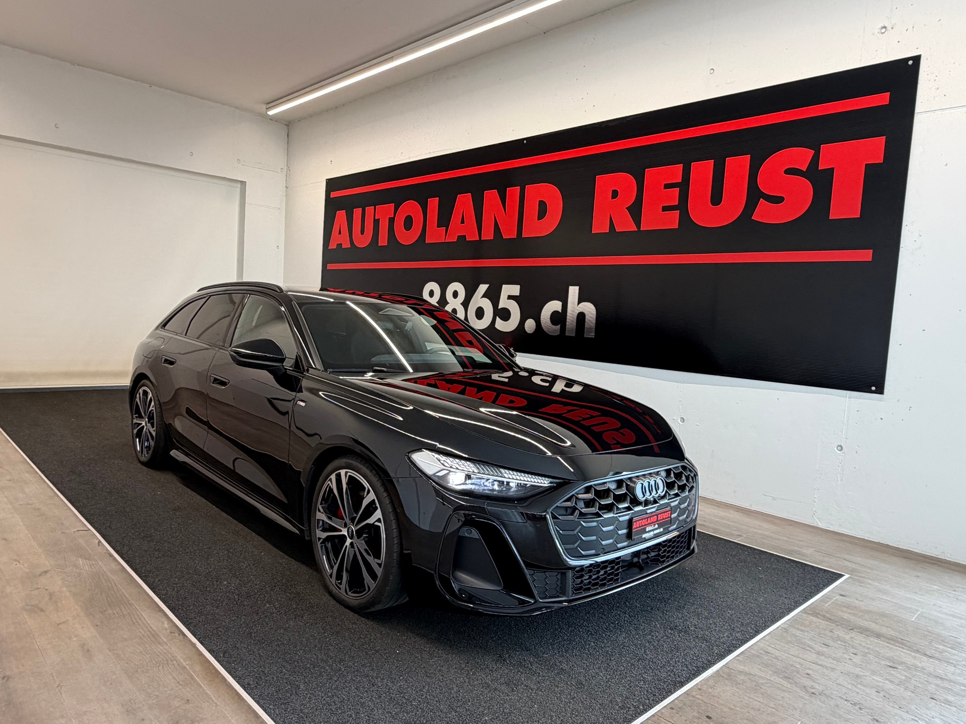 AUDI A5 Avant TDI quattro 150 kW S tronic-image-0
