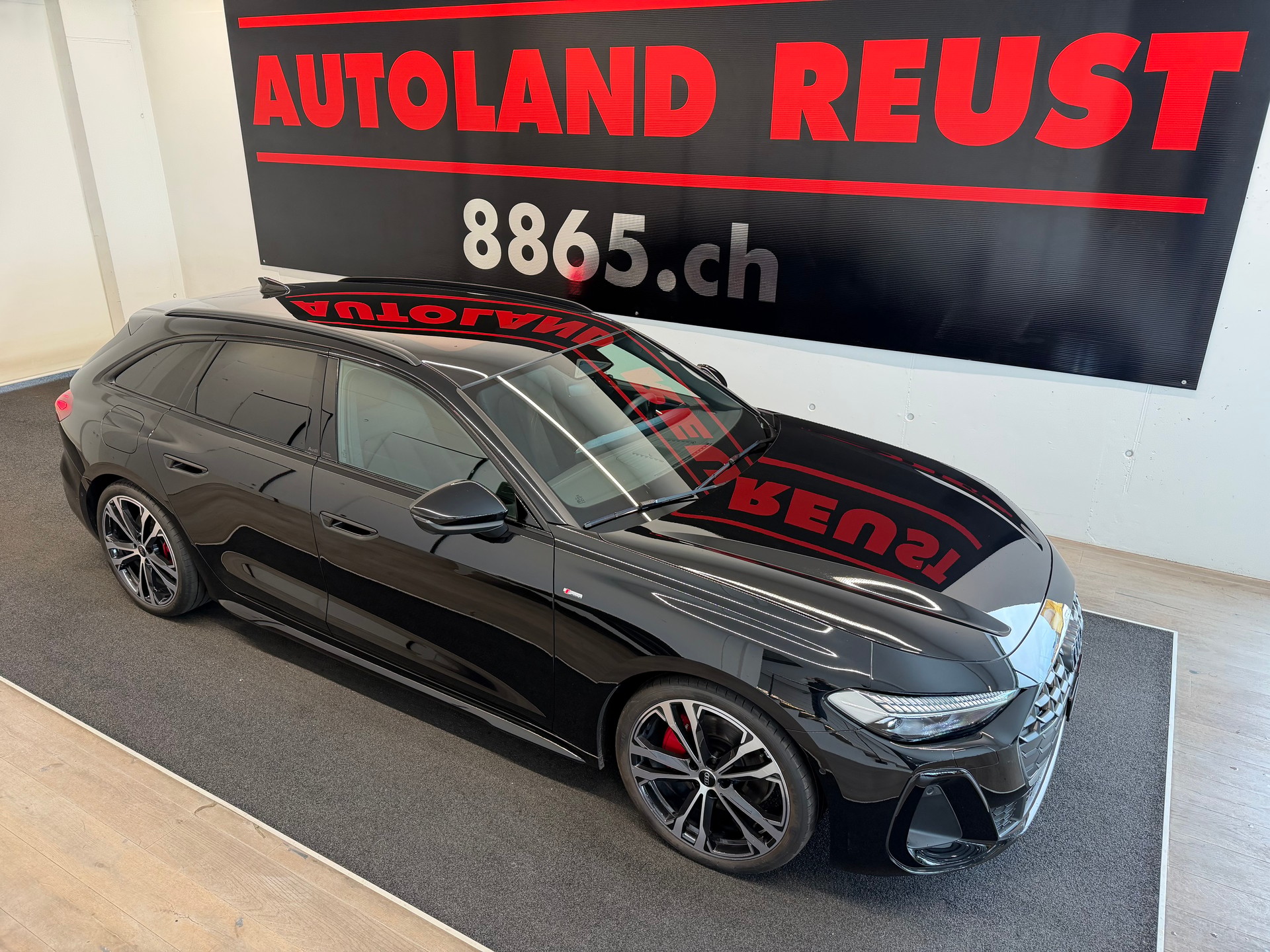 AUDI A5 Avant TDI quattro 150 kW S tronic-image-4