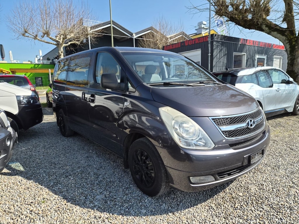 HYUNDAI H-1 People 2.5 CRDi-image-0