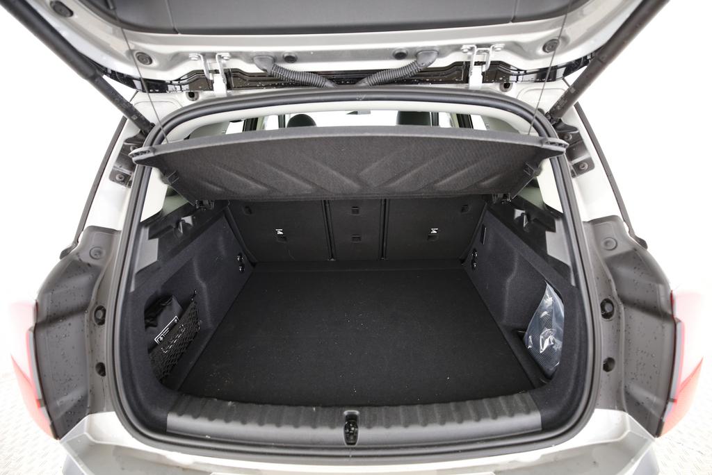 MINI Countryman U25 SE ALL4-image-4