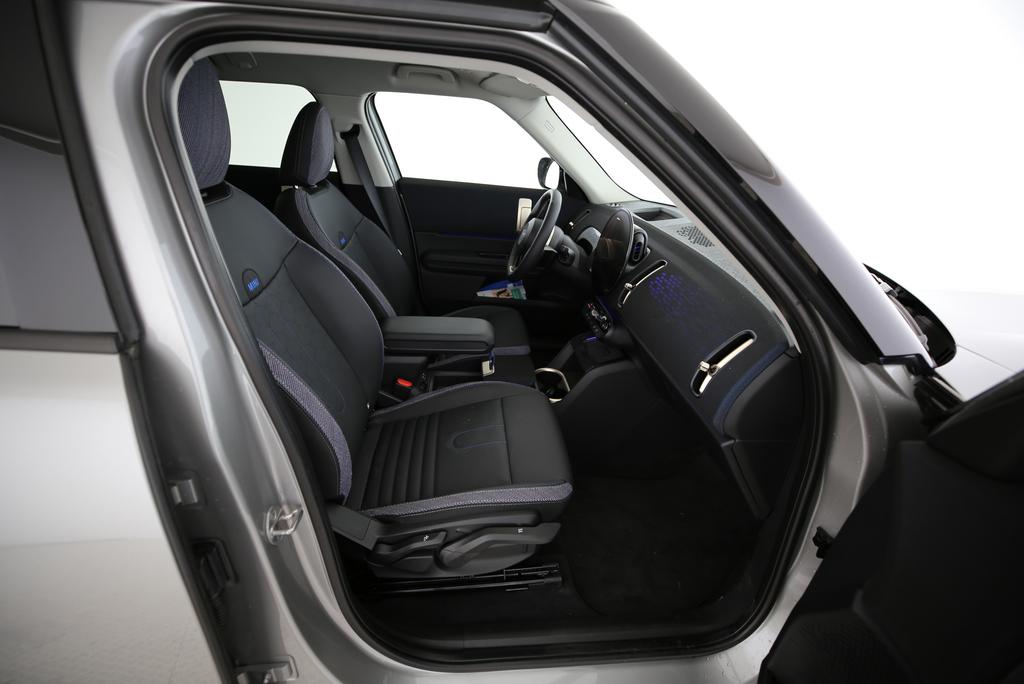 MINI Countryman U25 SE ALL4-image-5