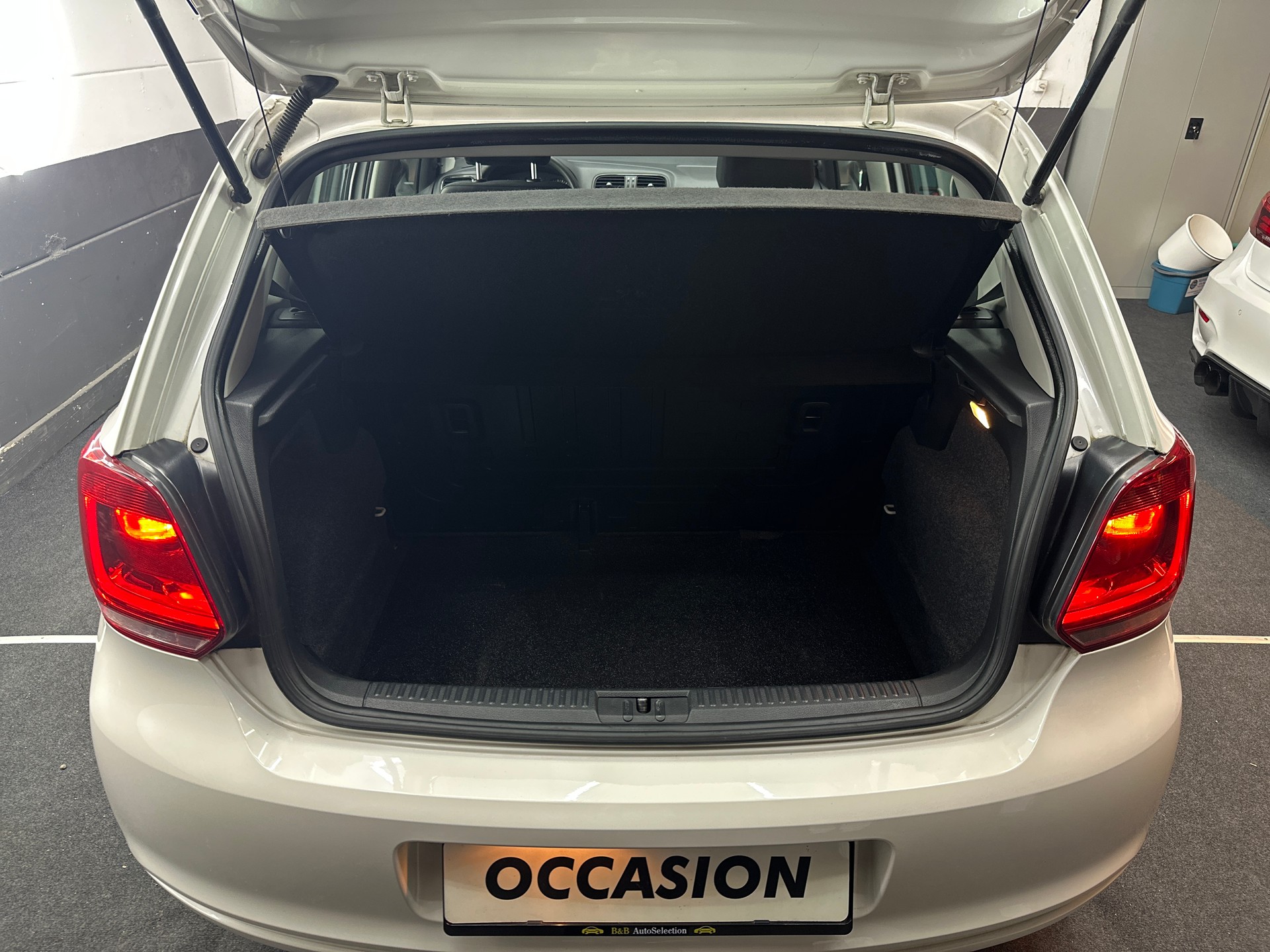 VW Polo 1.6 TDI Comfortline DSG-image-9