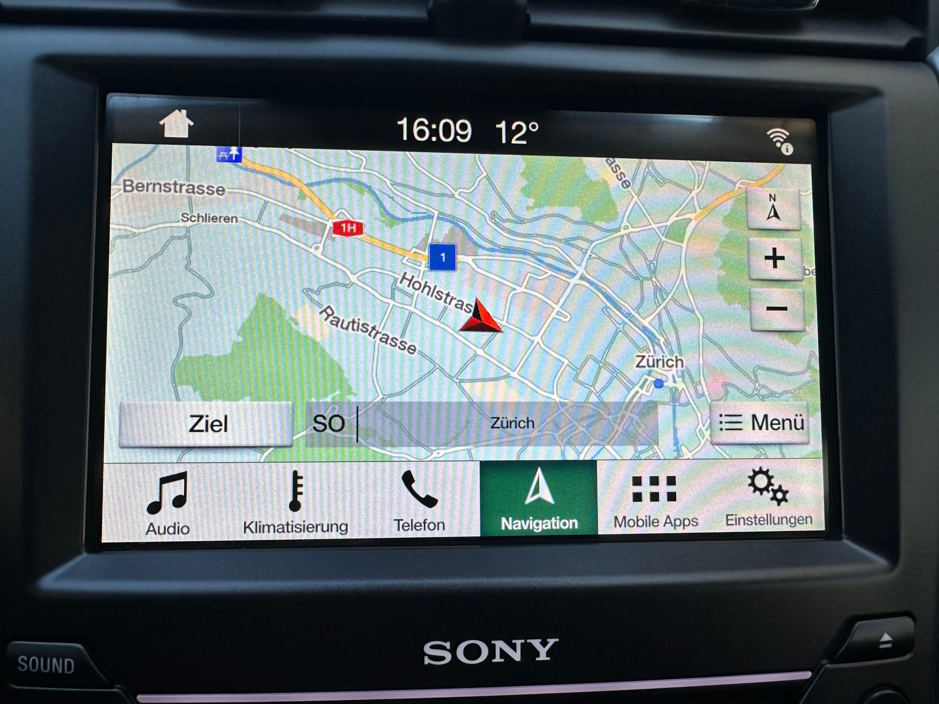 FORD Mondeo 2.0 Vignale HEV eCVT-image-24