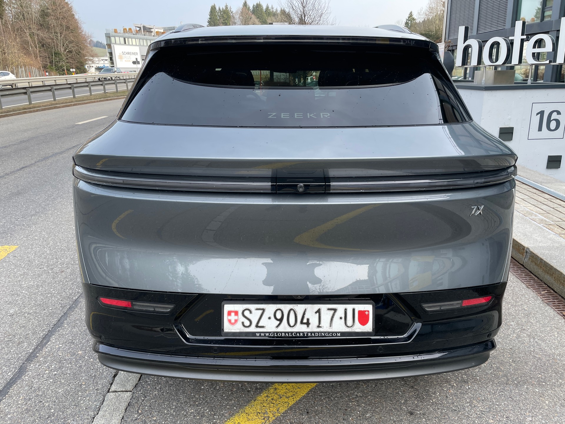 ZEEKR 7X 100kWh Privilege AWD mit Comfort und Cockpitpaket-image-3