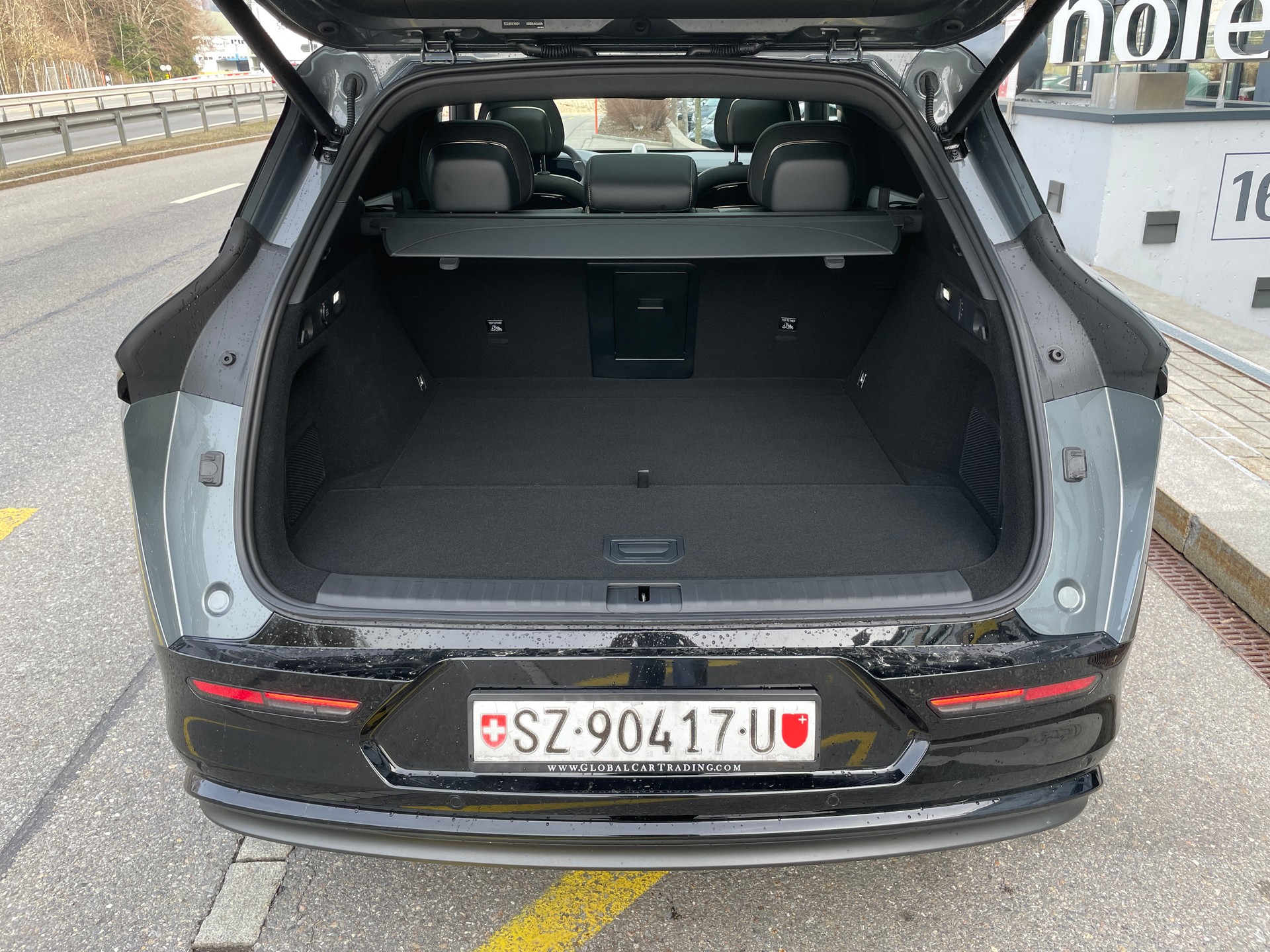 ZEEKR 7X 100kWh Privilege AWD mit Comfort und Cockpitpaket-image-4