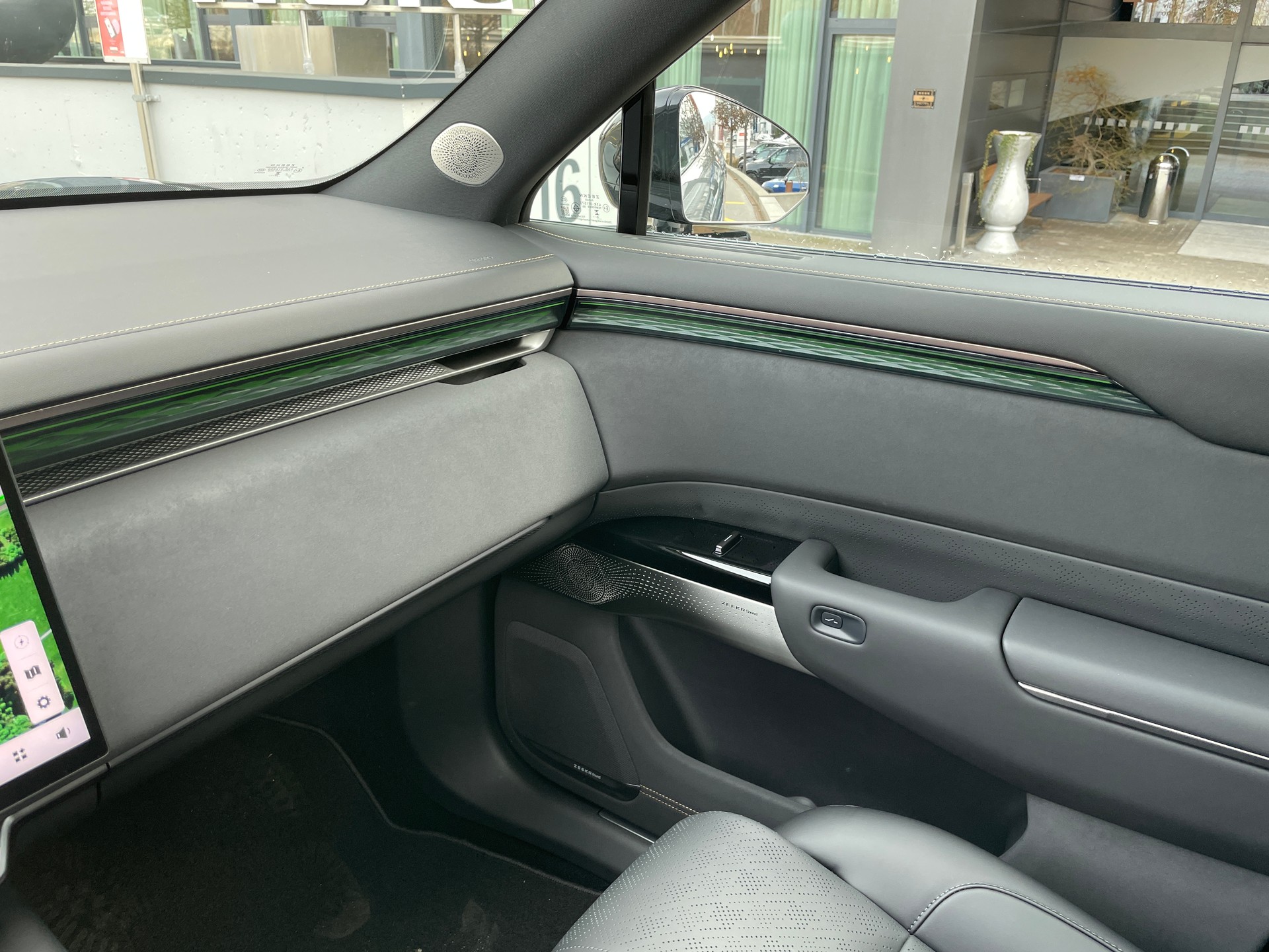 ZEEKR 7X 100kWh Privilege AWD mit Comfort und Cockpitpaket-image-22