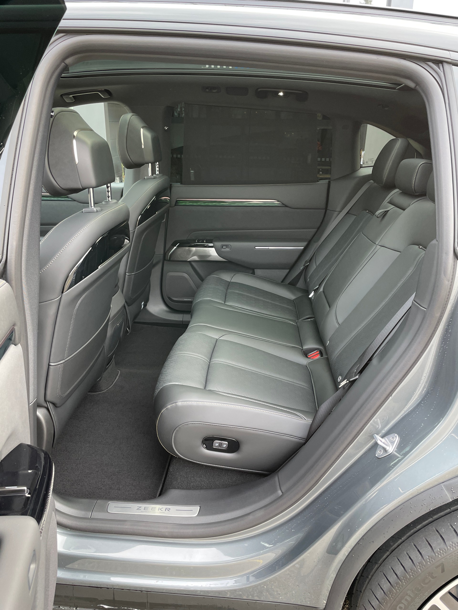 ZEEKR 7X 100kWh Privilege AWD mit Comfort und Cockpitpaket-image-14