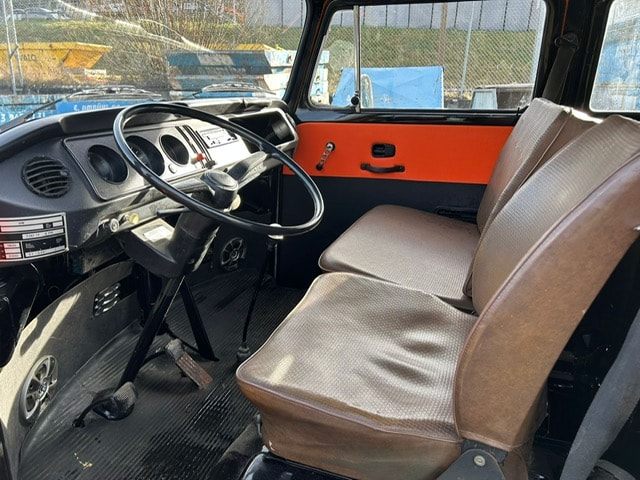 VW T1 Bus 1.6-image-11