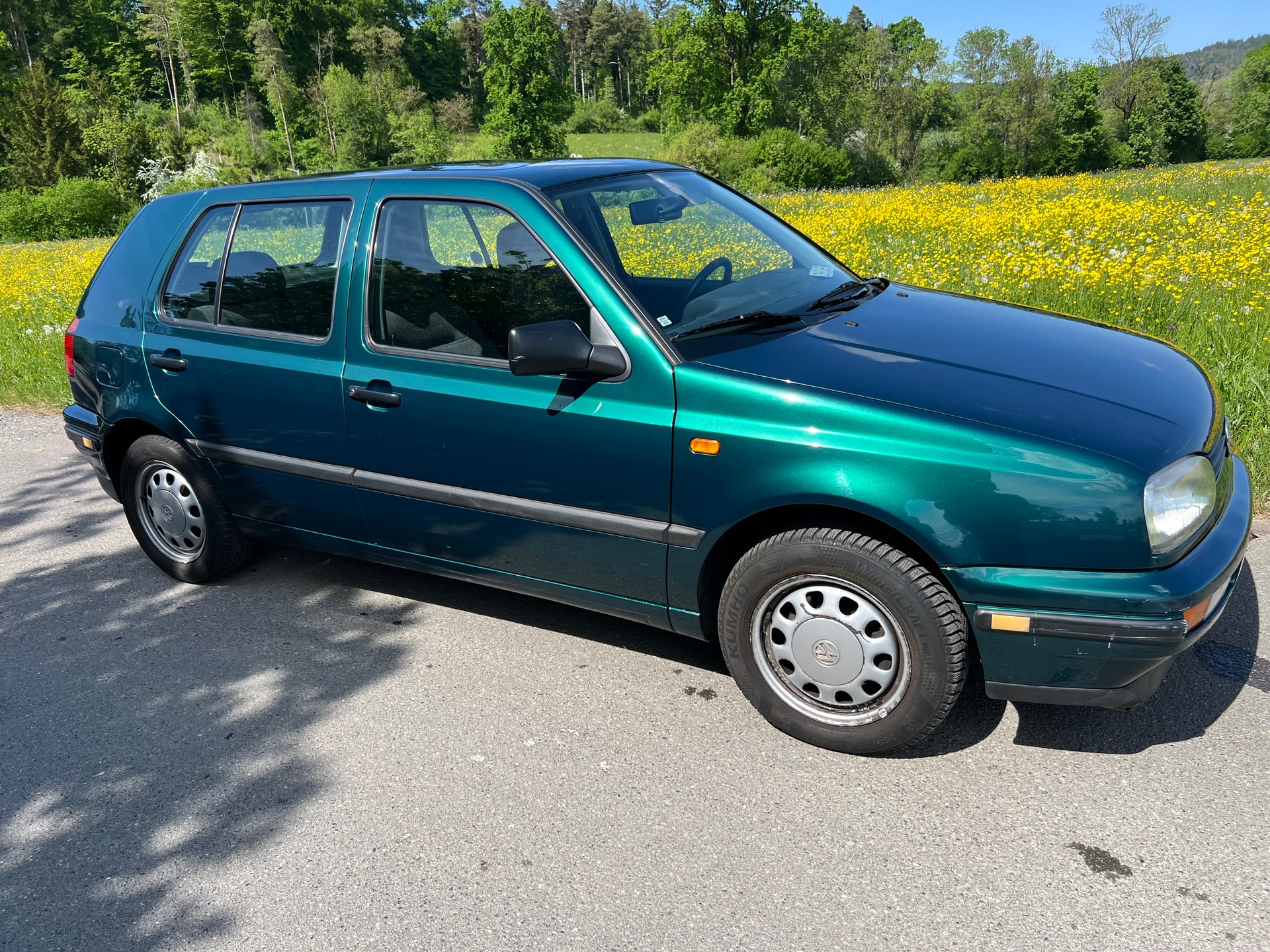 VW Golf 1800 Swiss Topl. ABS-image-1