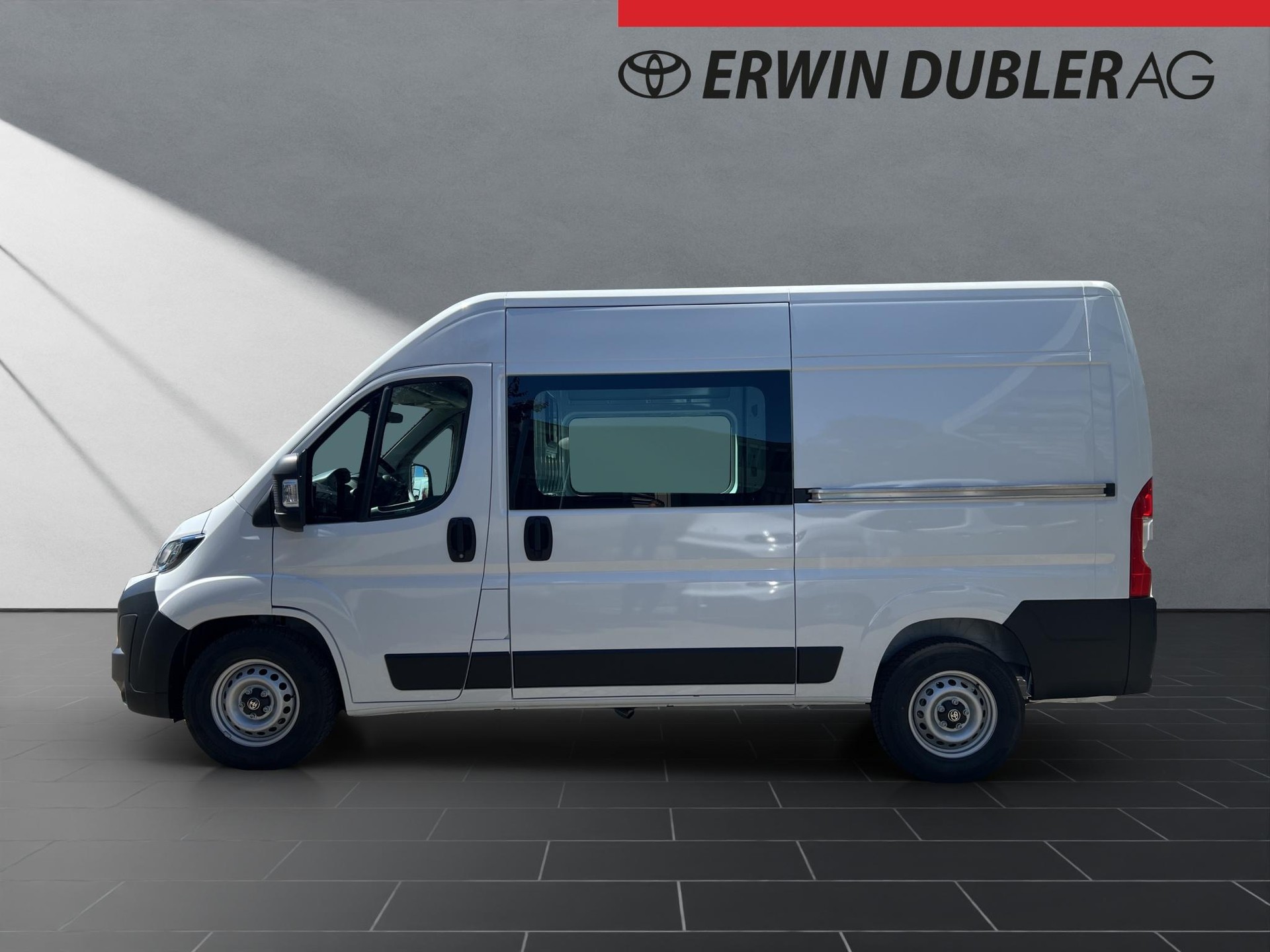 TOYOTA PROACE MAX Van 3.5 L2H2 2.2 D Active-image-1