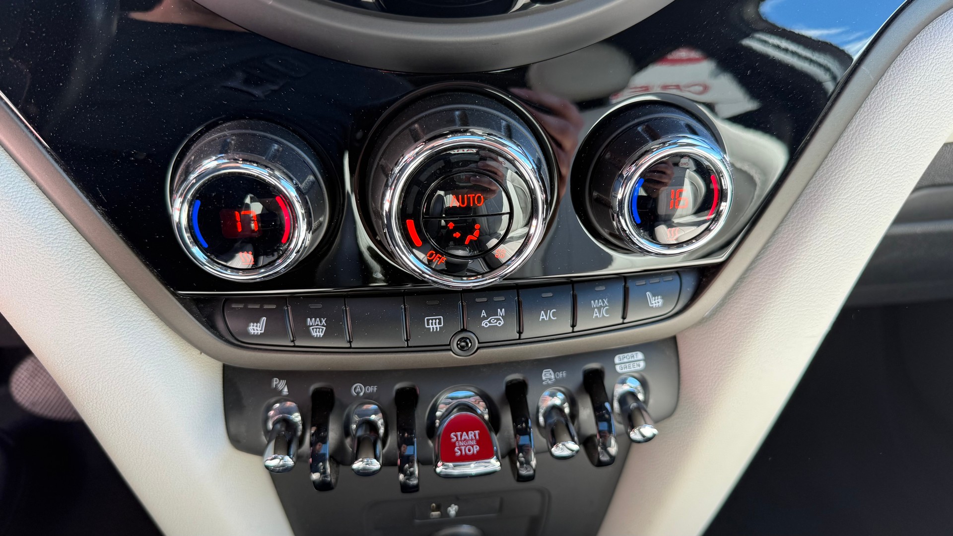 MINI Countryman Cooper FWD Steptronic DKG-image-12