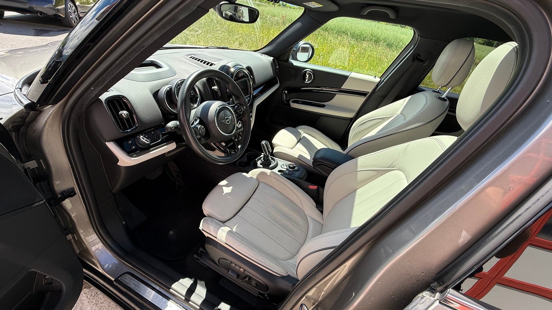 MINI Countryman Cooper FWD Steptronic DKG-image-5