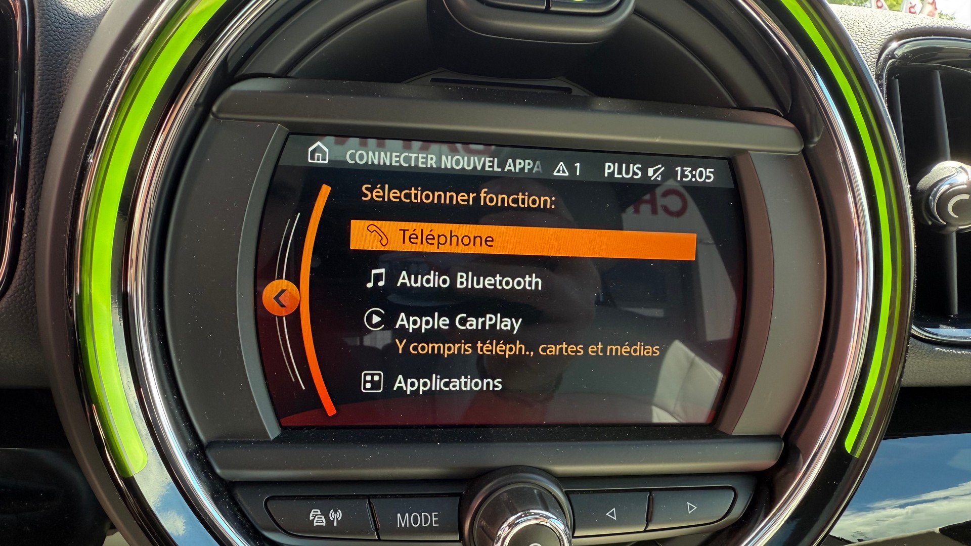 MINI Countryman Cooper FWD Steptronic DKG-image-11