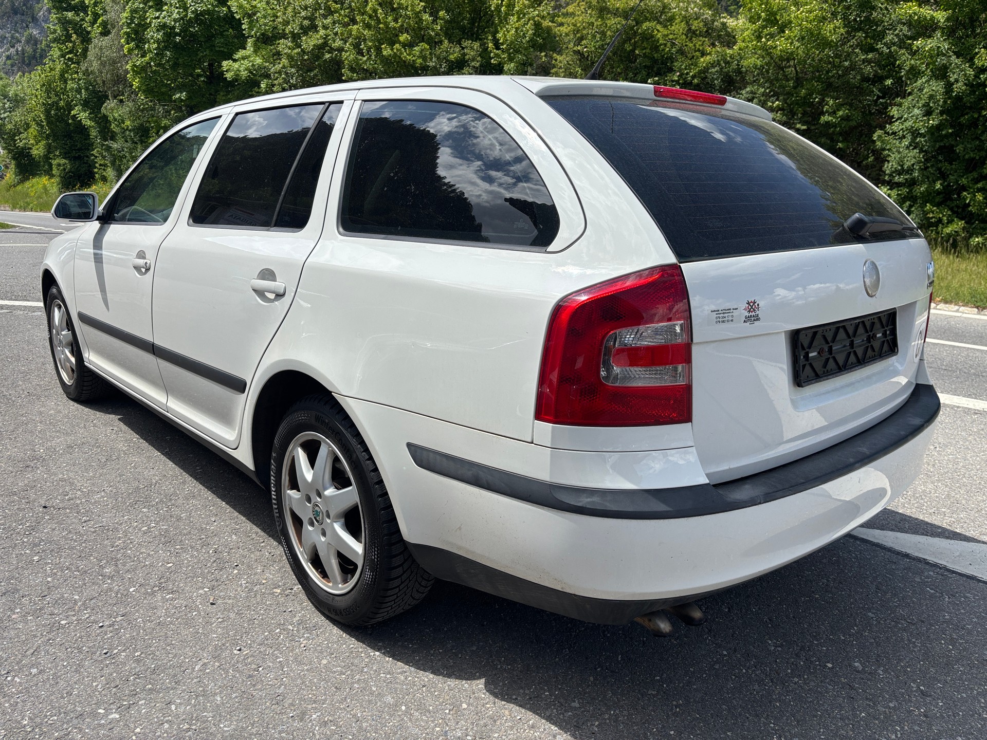 SKODA Octavia 1.9 TDI Adventure 4x4-image-5