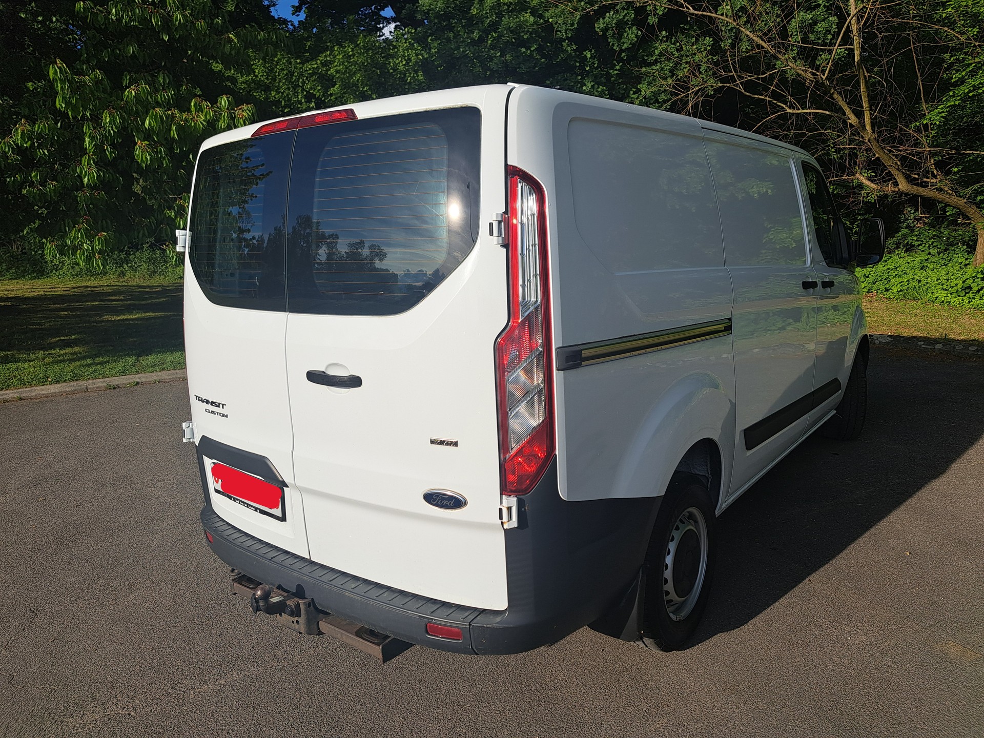 FORD TRANSIT CUSTOM 2.2 TDCi 100 Ambiente, L2H1-image-4