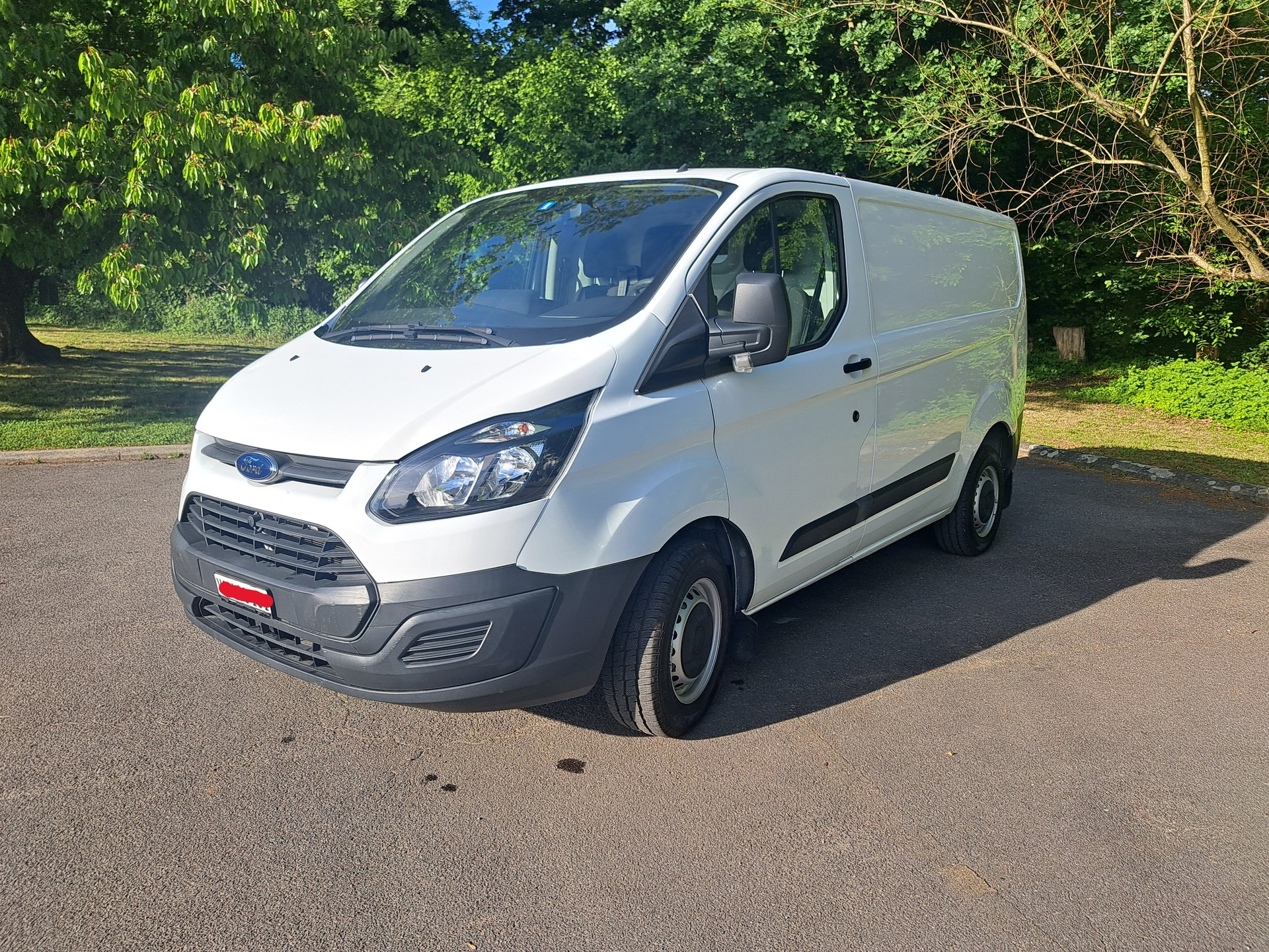 FORD TRANSIT CUSTOM 2.2 TDCi 100 Ambiente, L2H1