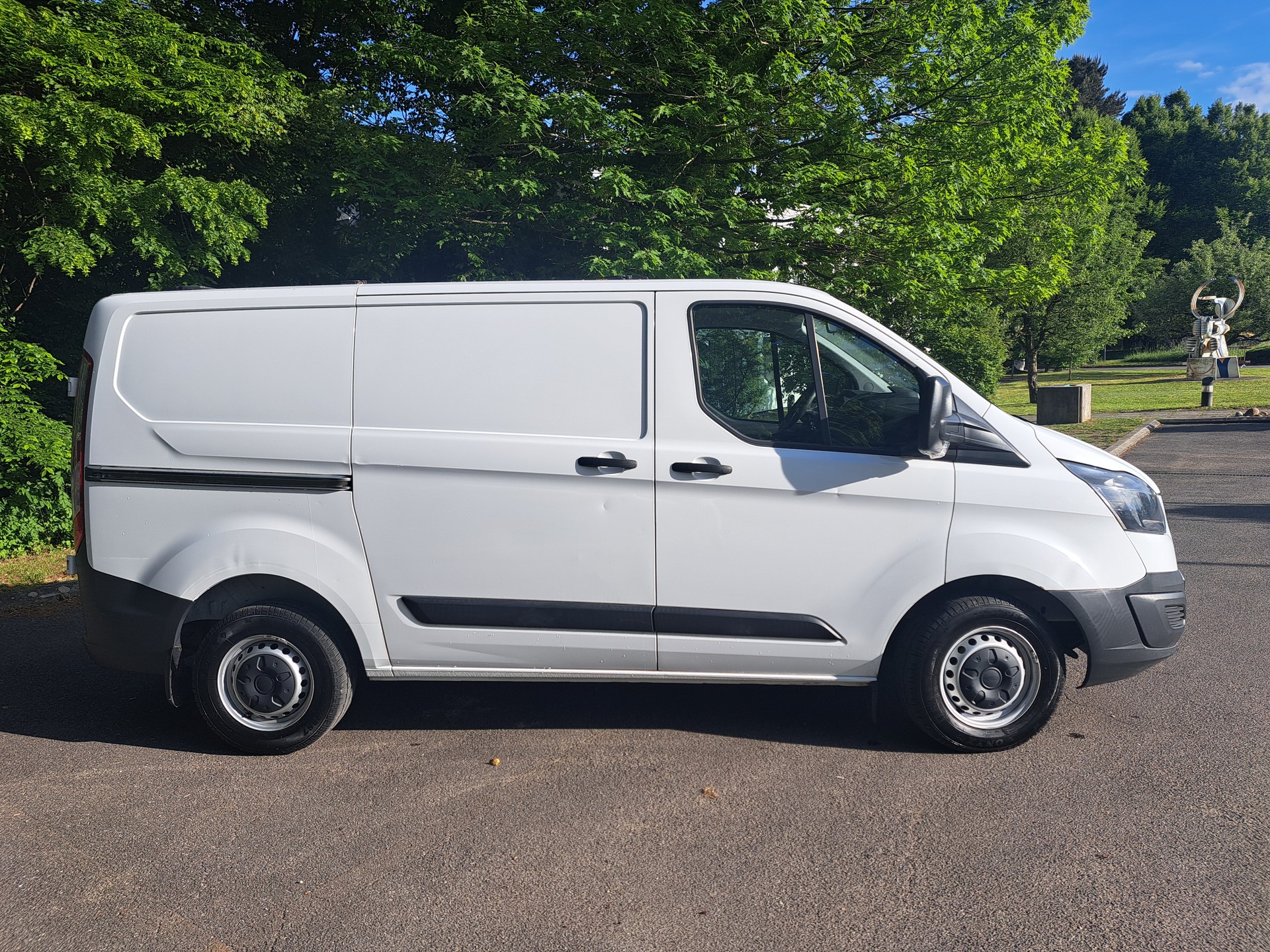 FORD TRANSIT CUSTOM 2.2 TDCi 100 Ambiente, L2H1-image-3
