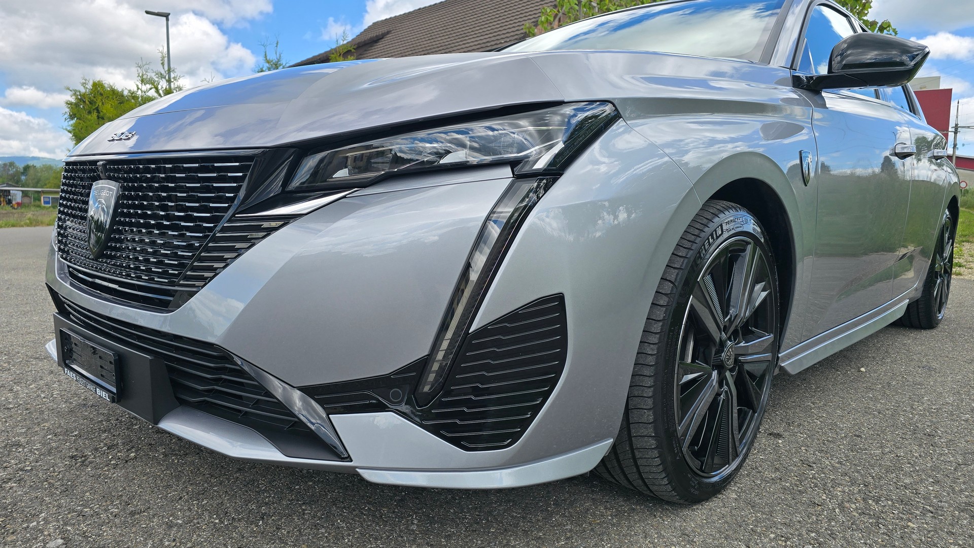 PEUGEOT 308 SW 1.6 PHEV 225 GT-showroom-element-1