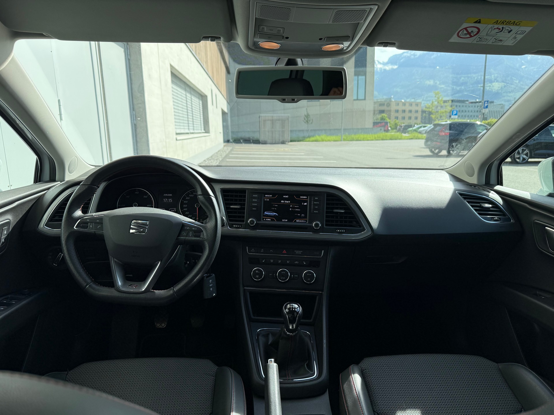 SEAT Leon ST 2.0 TDI FR Line 4Drive-image-13