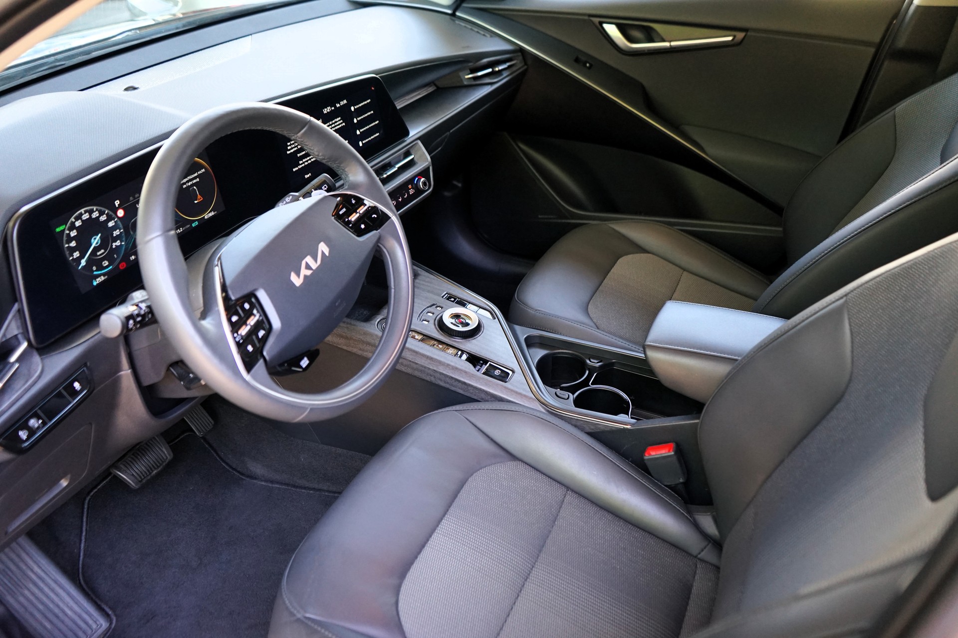 KIA Niro EV 64,8 kWh Power Edition-image-4
