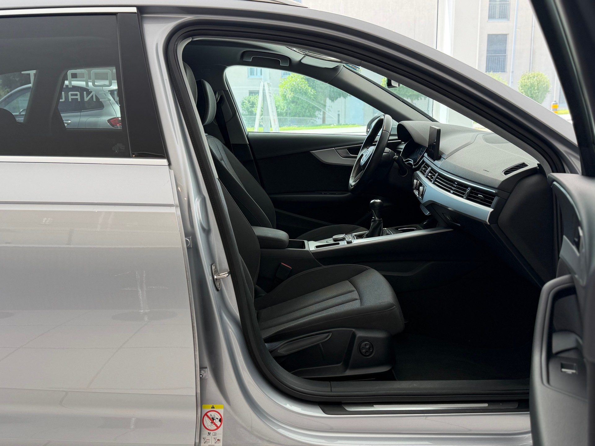AUDI A4 Avant 2.0 TDI AHK. **Frisch ab MFK & Service**-image-20