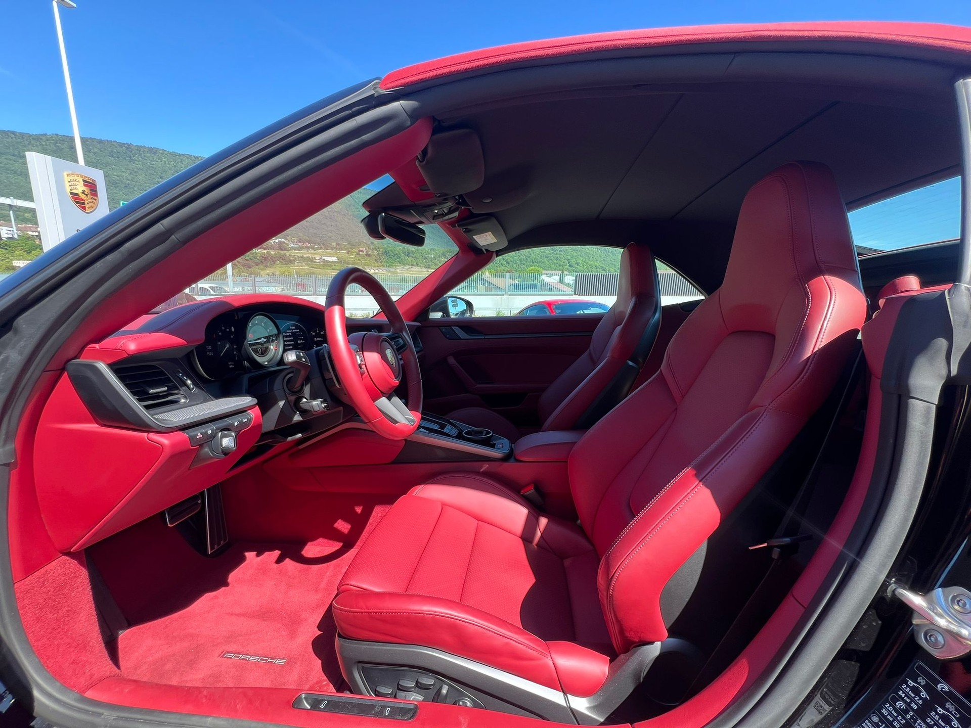 PORSCHE 911 Carrera Cabriolet PDK-image-13