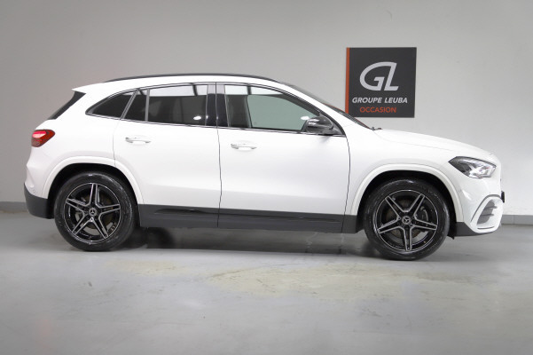 MERCEDES-BENZ GLA 220d 4Matic 8G-DCT-image-6