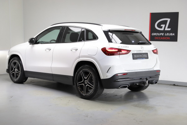 MERCEDES-BENZ GLA 220d 4Matic 8G-DCT-image-2