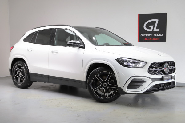 MERCEDES-BENZ GLA 220d 4Matic 8G-DCT