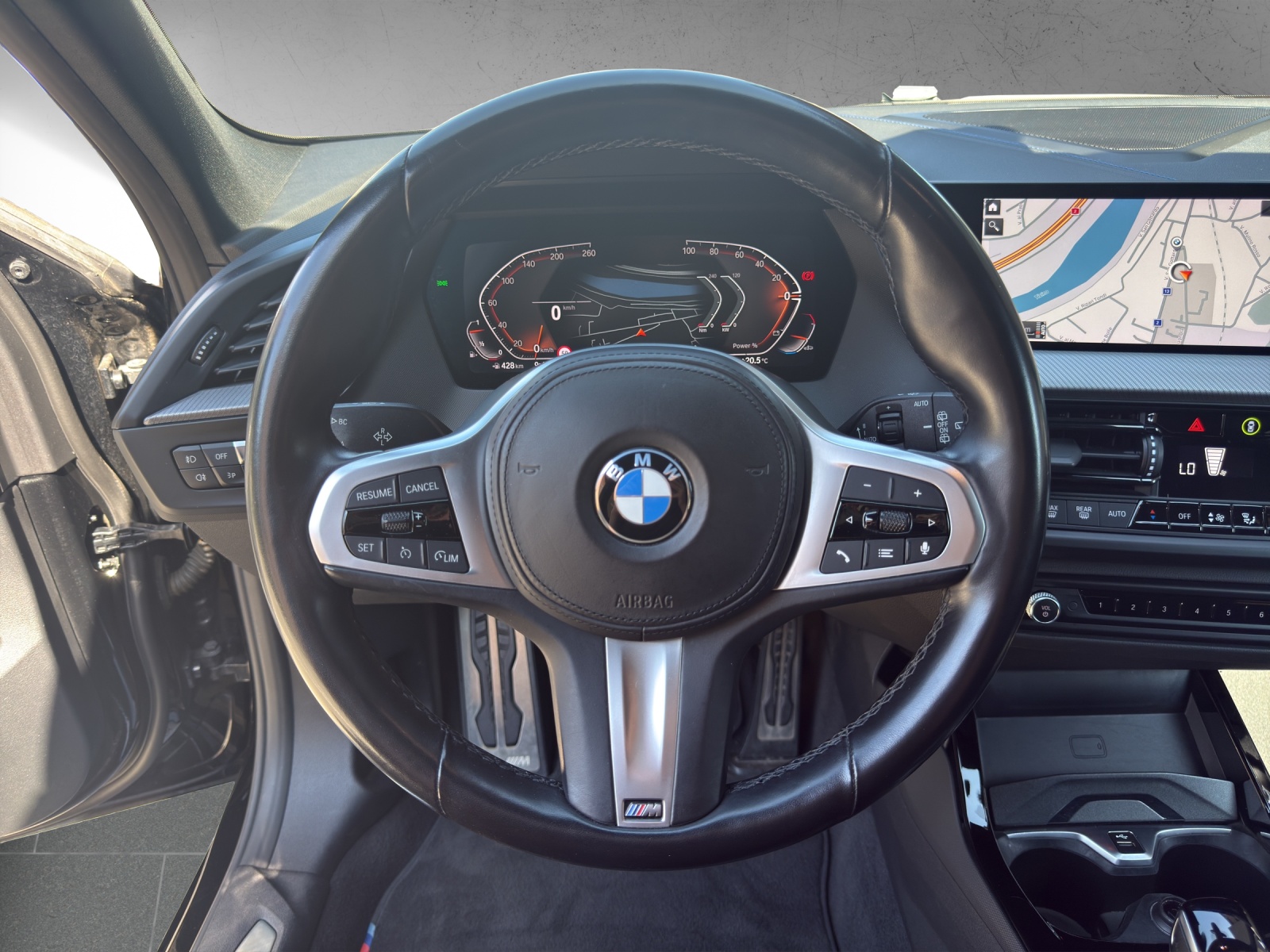 BMW 118i M Sport Steptronic-image-12