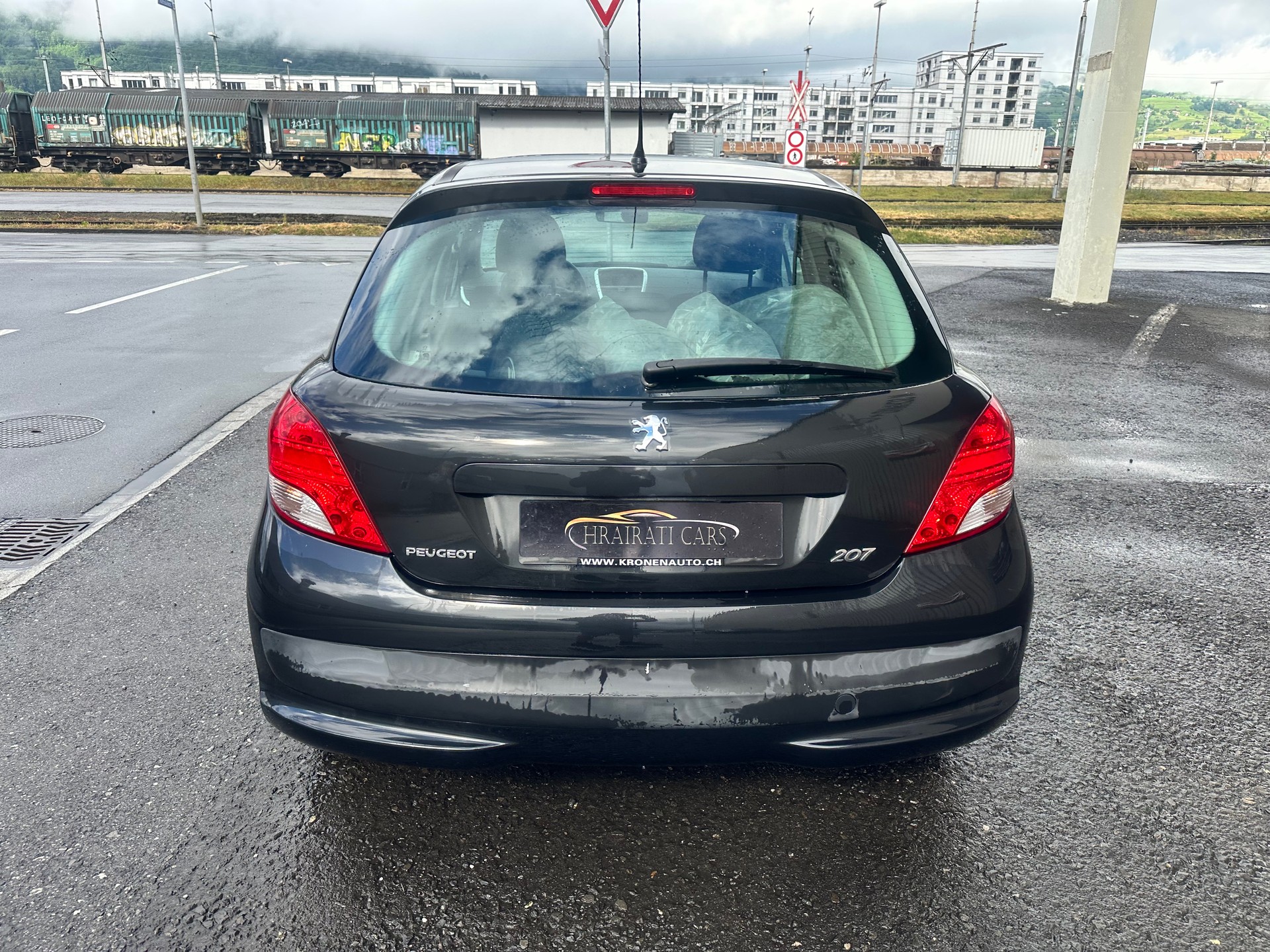 PEUGEOT 207 1.4 16V Sport-image-5
