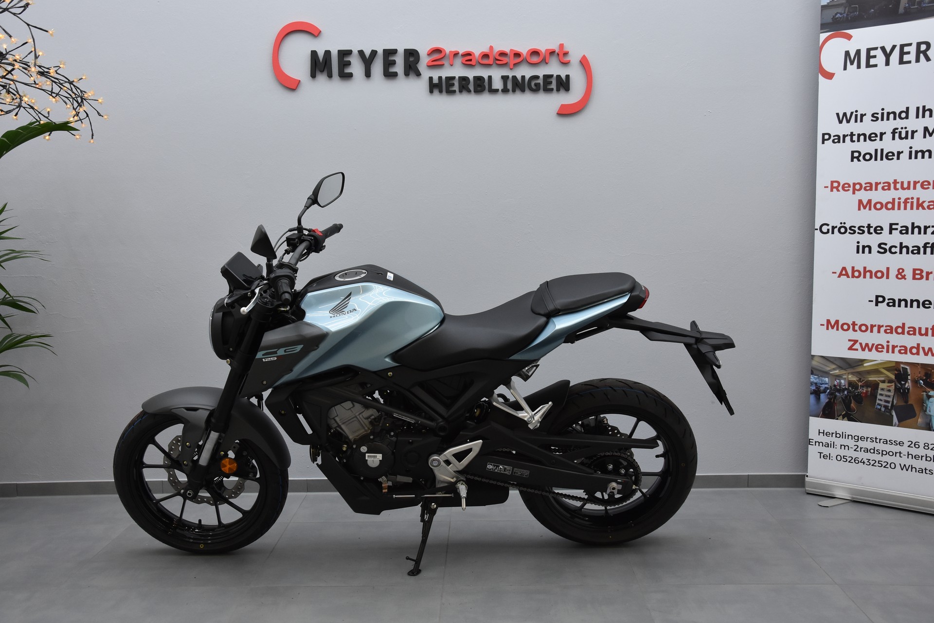 HONDA CB 125 R-showroom-element-3