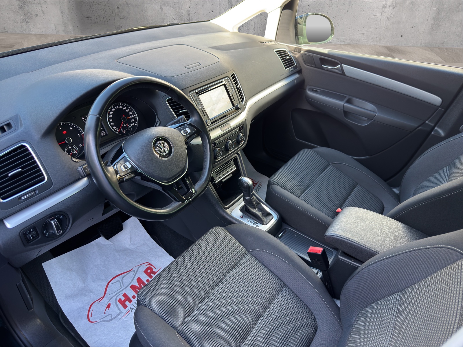 VW Sharan 2.0 TDI BMT Comfortline DSG-image-8